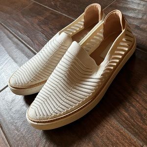 UGG Sammy Breeze Slip On Sneakers.